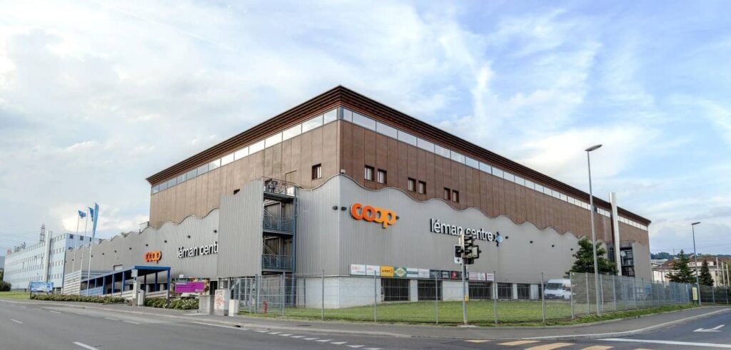 Zone commerciale Léman Centre à Crissier dans l’Ouest lausannois